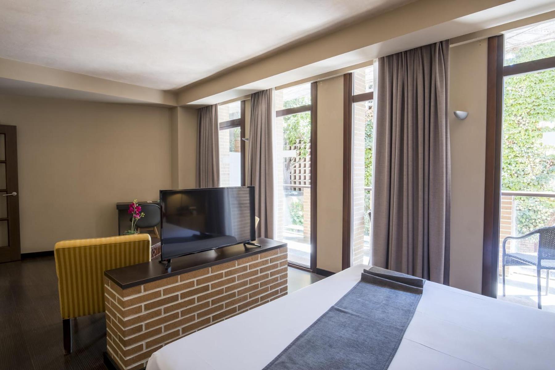 Hotel Alda Castillo De Олите Экстерьер фото