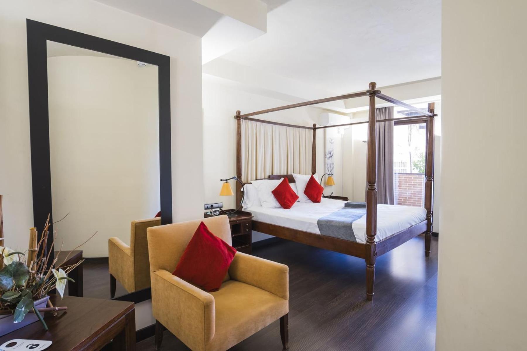 Hotel Alda Castillo De Олите Экстерьер фото