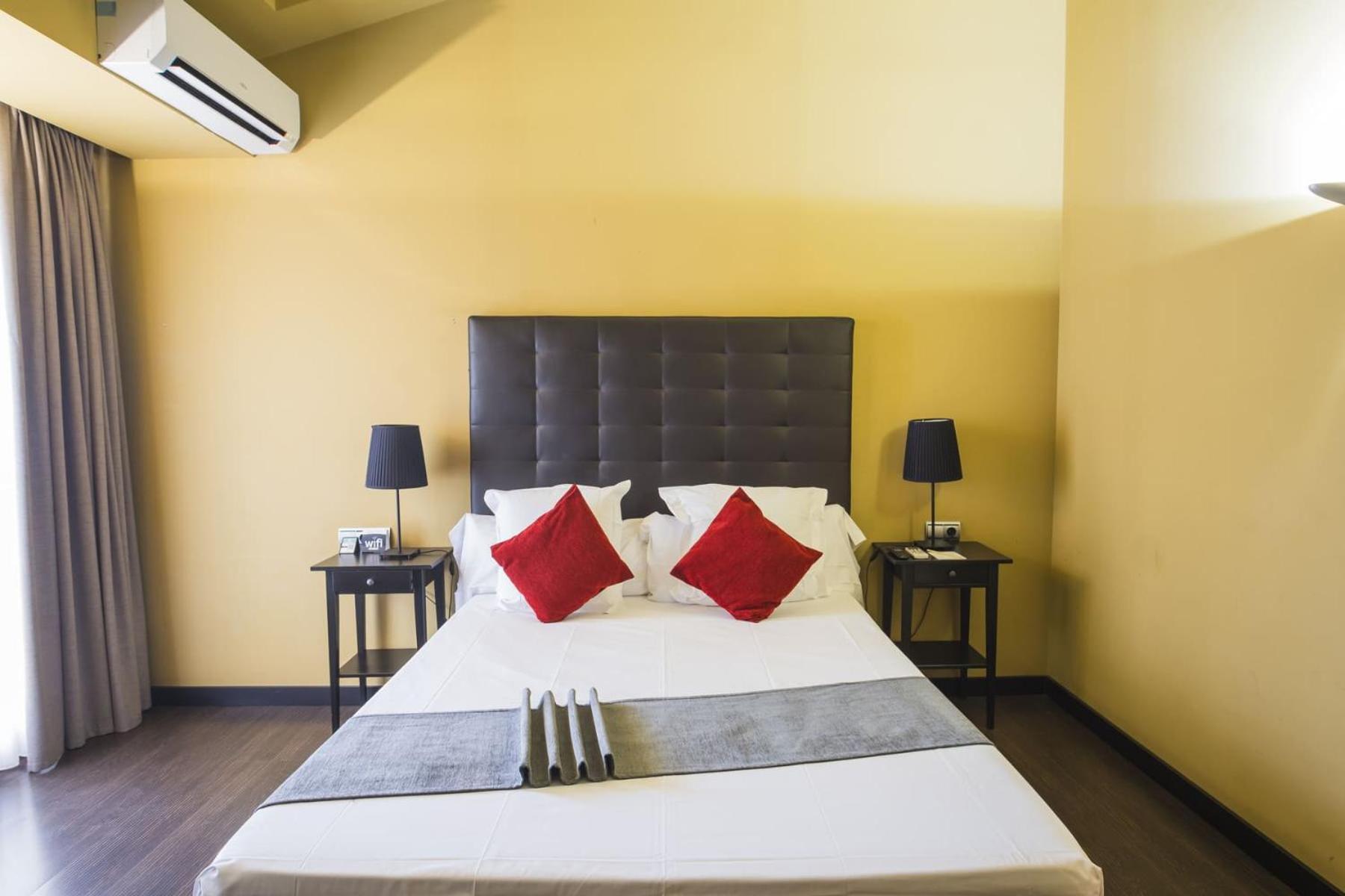 Hotel Alda Castillo De Олите Экстерьер фото