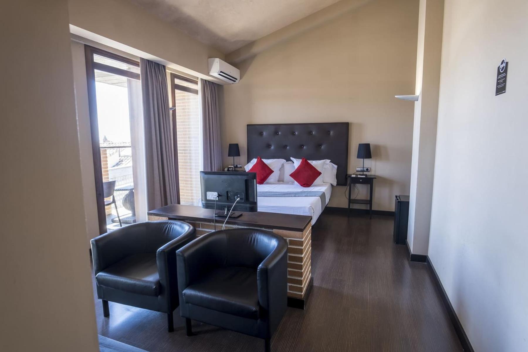 Hotel Alda Castillo De Олите Экстерьер фото