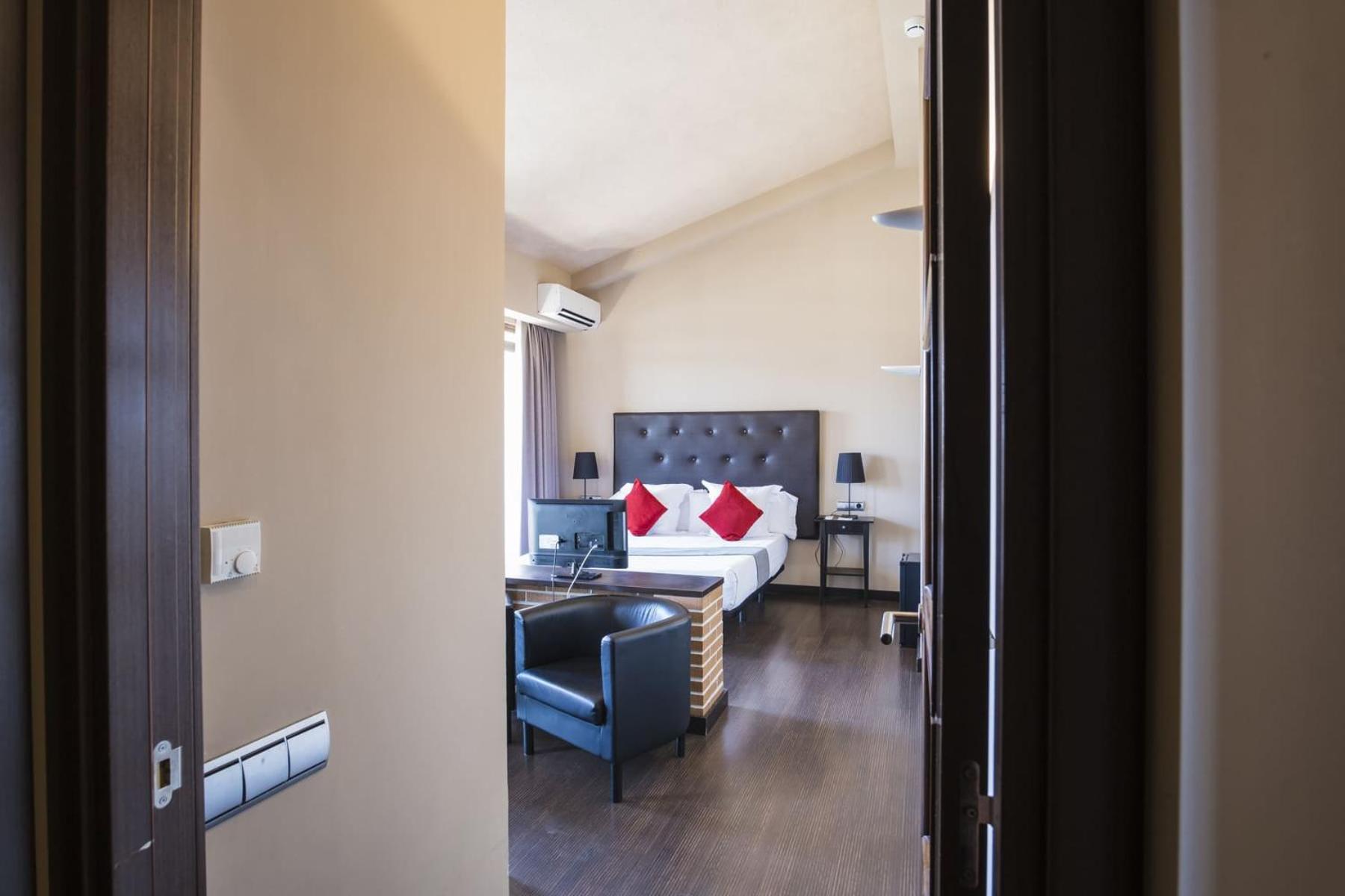 Hotel Alda Castillo De Олите Экстерьер фото