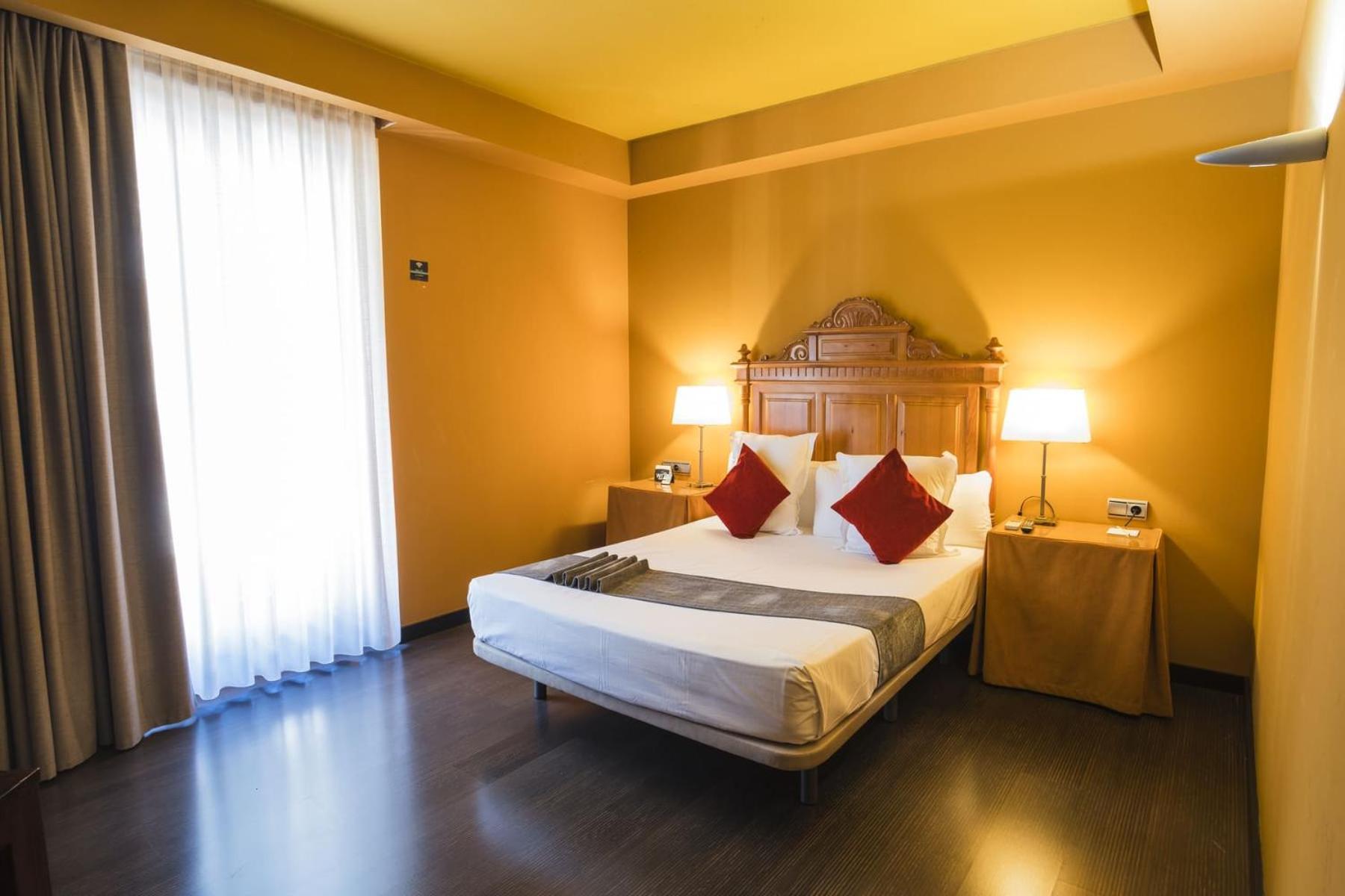 Hotel Alda Castillo De Олите Экстерьер фото
